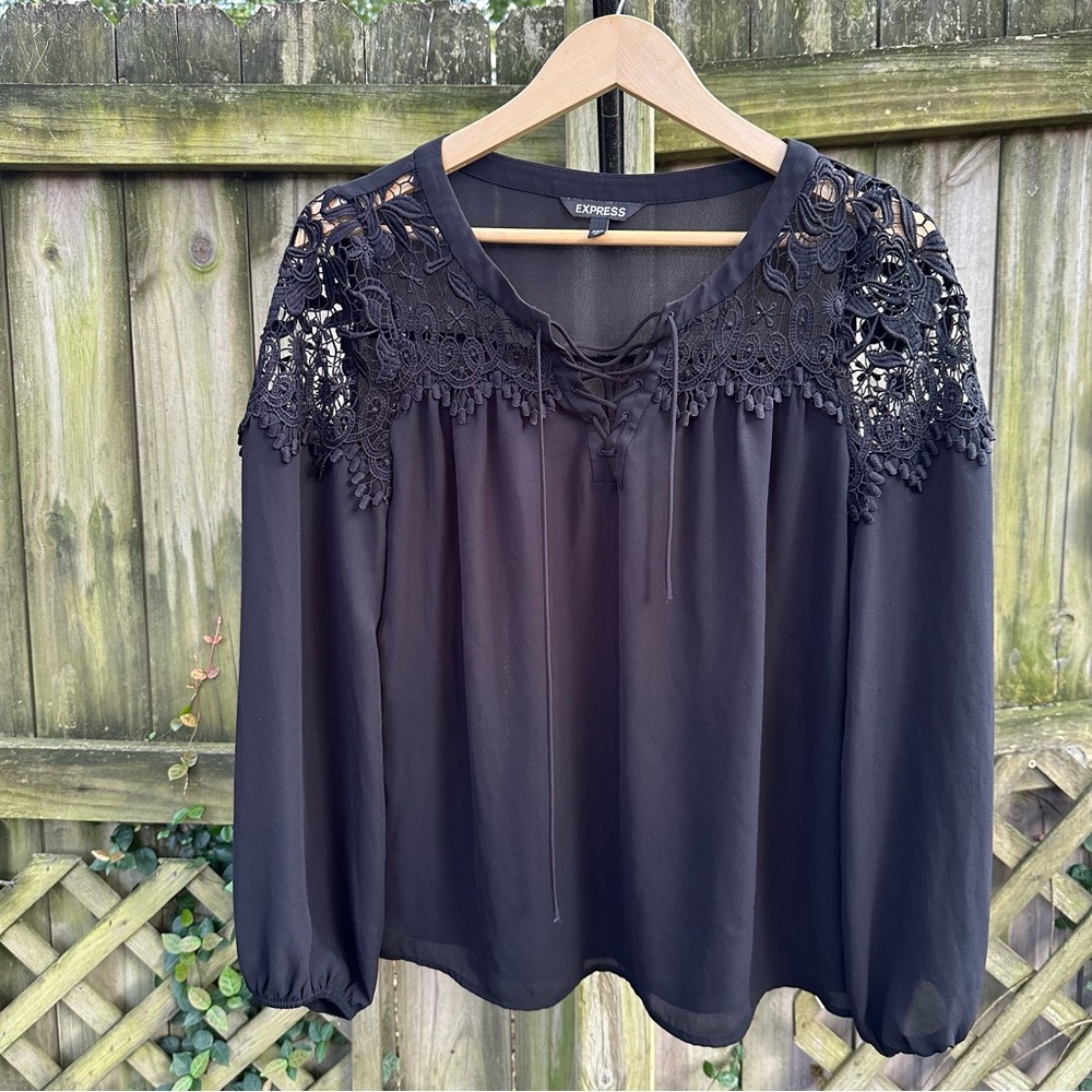 Express Lace Detail Crochet Professional Date Night Top Black Size Medium‎